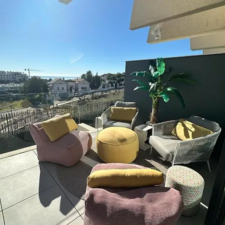 Oasis Cozy Apartment